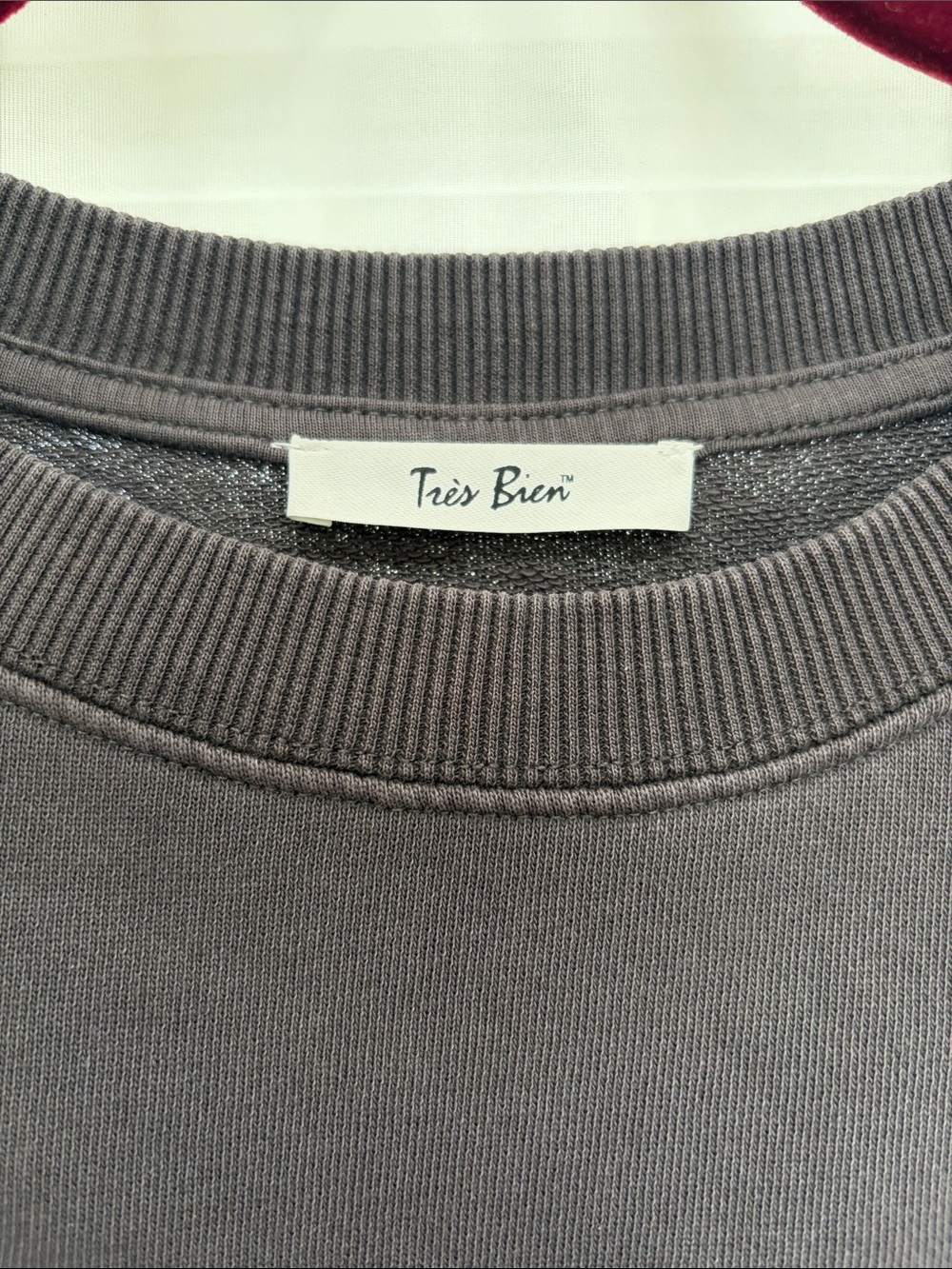 Tres Bien Gray 'Howdy' Graphic Sweatshirt - Picture 3 of 10